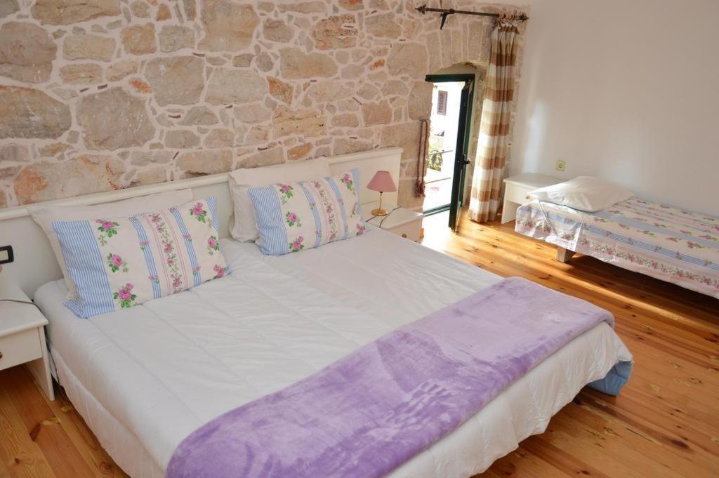 Apartments Athena Nova Vas  外观 照片