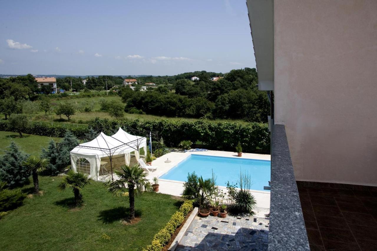Apartments Athena Nova Vas  外观 照片